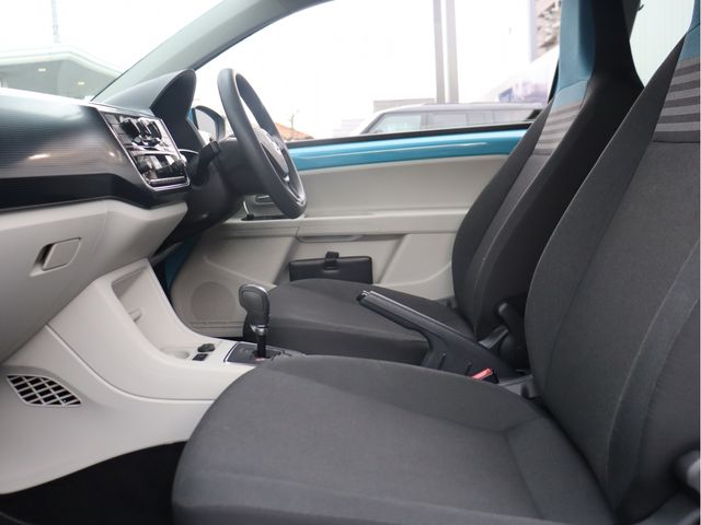 VOLKSWAGEN UP! 2019 Image 31