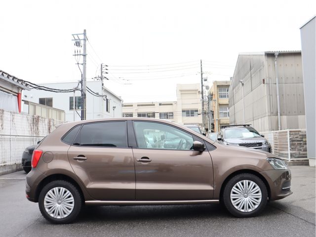 VOLKSWAGEN POLO 2016 Image 31