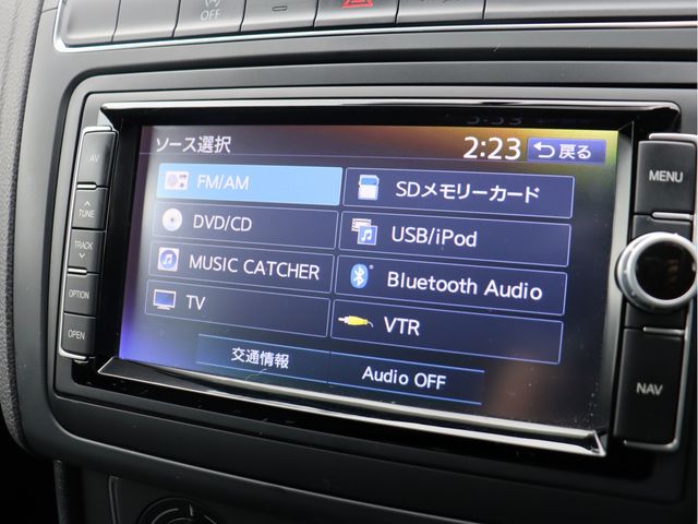 VOLKSWAGEN POLO 2016 Image 31