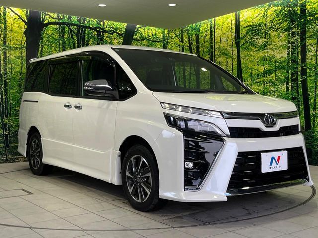 TOYOTA VOXY 4WD 2019 Image 31