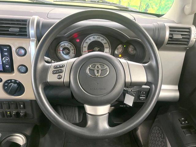 TOYOTA FJ CRUISER 4WD 2017 Image 31