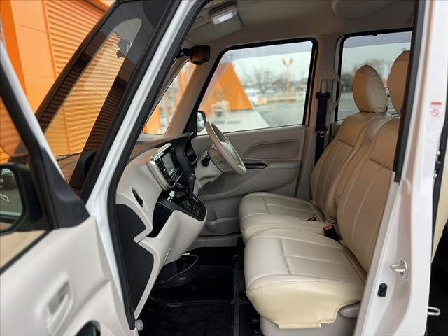 MITSUBISHI EK SPACE 2014 Image 31