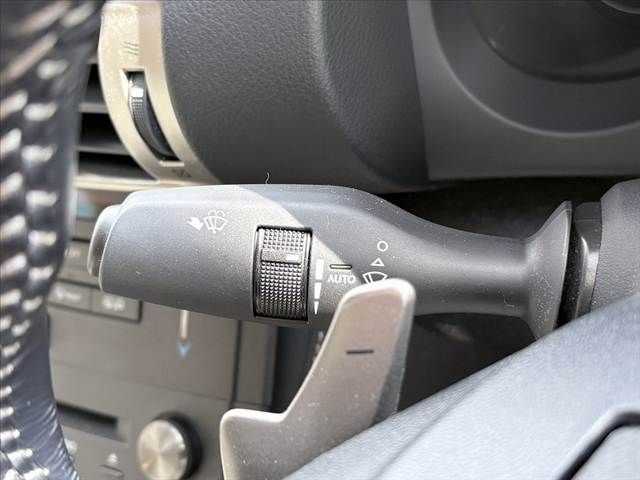 TOYOTA LEXUS IS200T 2016 Image 31