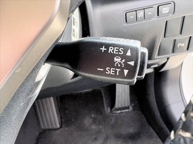 TOYOTA LEXUS IS200T 2016 Image 31