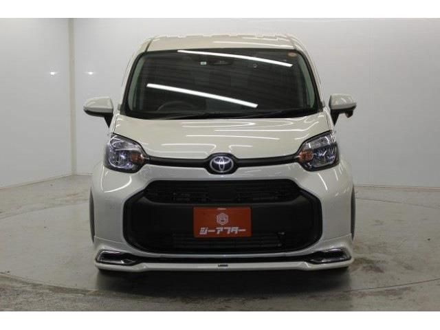 TOYOTA SIENTA HYBRID 2023 Image 31