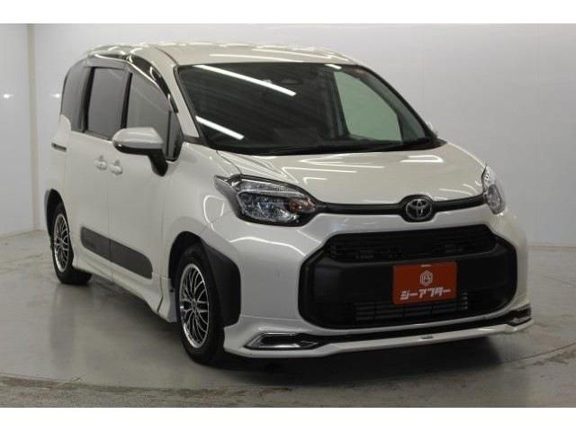 TOYOTA SIENTA HYBRID 2023 Image 31