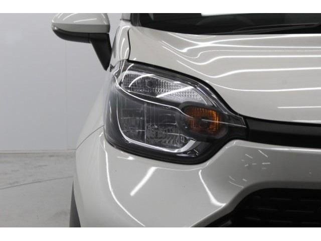 TOYOTA SIENTA HYBRID 2023 Image 31