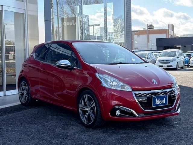 PEUGEOT 208 2016 Image 31