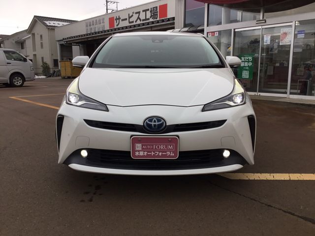TOYOTA PRIUS 2019 Image 31