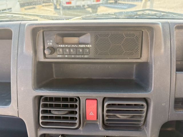 SUZUKI CARRY TRUCK 4WD 2014 Image 31