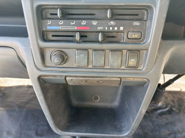 SUZUKI CARRY TRUCK 4WD 2014 Image 31