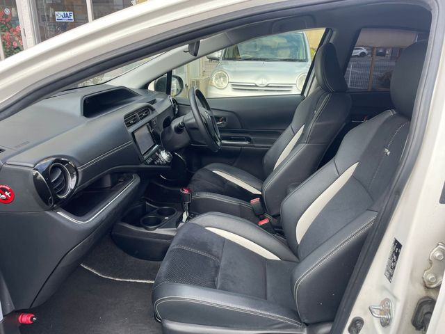 TOYOTA AQUA 2016 Image 31