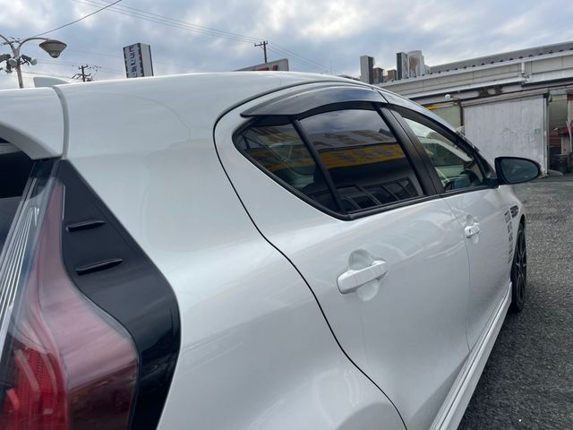 TOYOTA AQUA 2016 Image 31