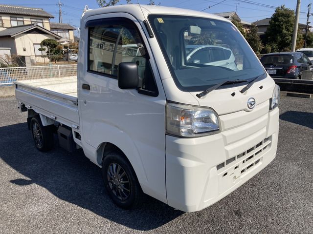 DAIHATSU HIJET TRUCK 4WD 2017 Image 31