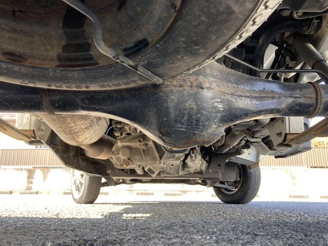 DAIHATSU HIJET TRUCK 4WD 2017 Image 31