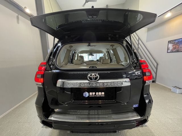 TOYOTA LANDCRUISER PRADO 2022 Image 31