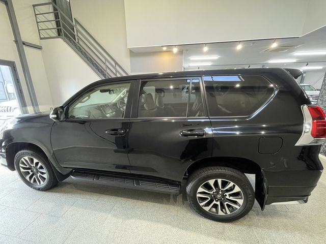 TOYOTA LANDCRUISER PRADO 2022 Image 31
