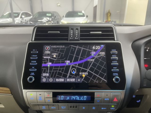 TOYOTA LANDCRUISER PRADO 2022 Image 31