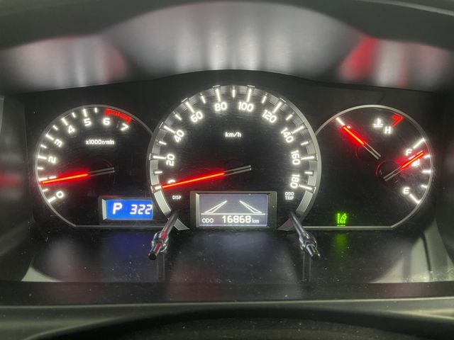 TOYOTA HIACE VAN 2WD 2018 Image 31