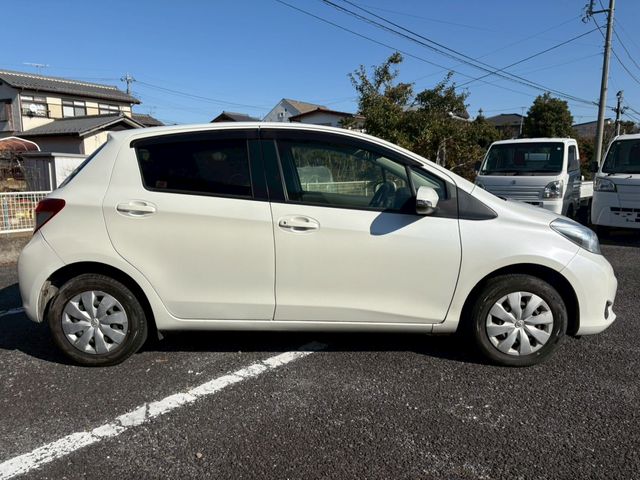 TOYOTA VITZ 2013 Image 31