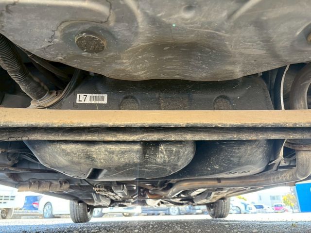 TOYOTA VITZ 2013 Image 31