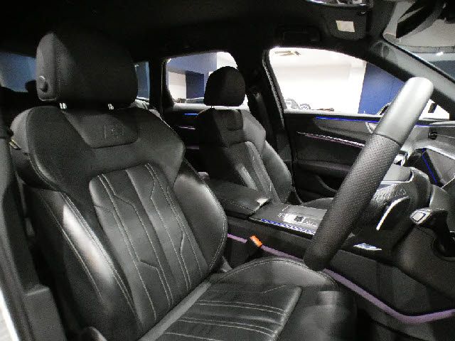 AUDI A6 AVANT 2022 Image 31