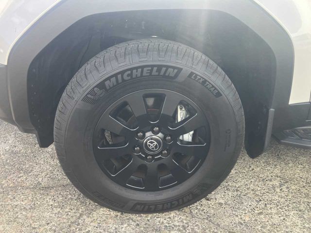 TOYOTA LANDCRUISER 250 2024 Image 31