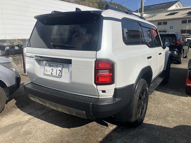 TOYOTA LANDCRUISER 250 2024 Image 31