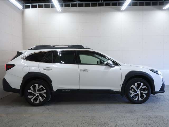 SUBARU LEGACY OUTBACK 2022 Image 31