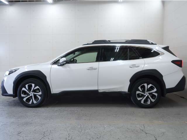 SUBARU LEGACY OUTBACK 2022 Image 31