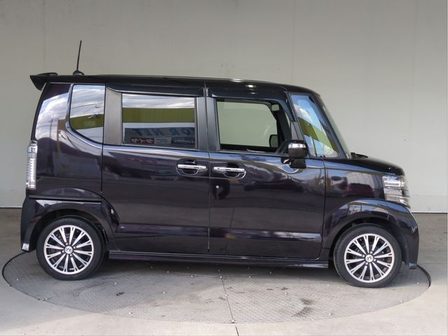 HONDA N BOX CUSTOM 2015 Image 31