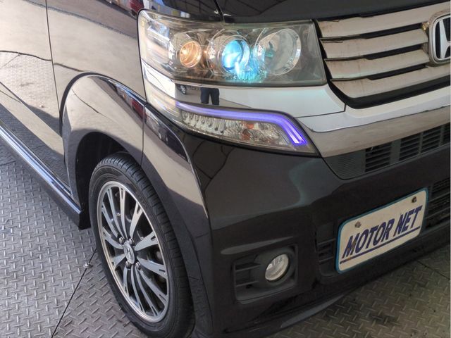 HONDA N BOX CUSTOM 2015 Image 31