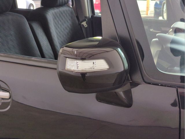 HONDA N BOX CUSTOM 2015 Image 31