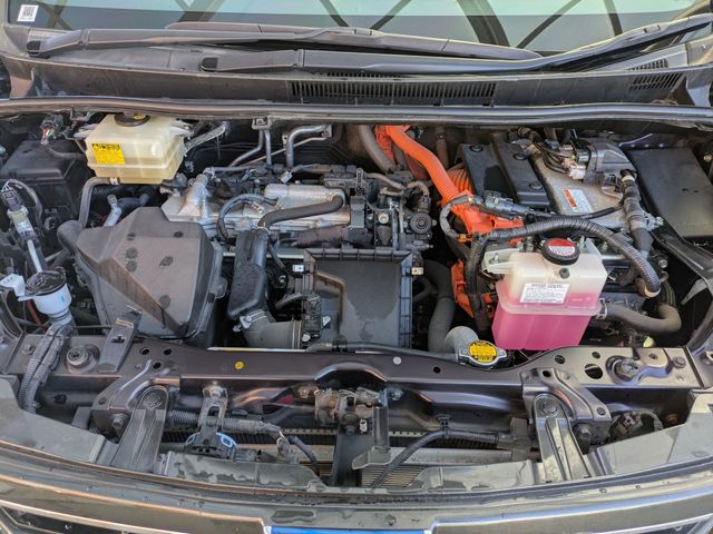 TOYOTA NOAH HYBRID 4WD 2015 Image 31