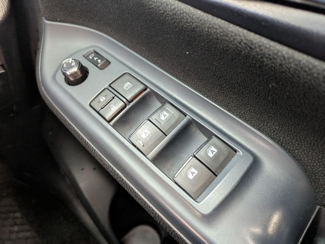 TOYOTA NOAH HYBRID 4WD 2015 Image 31