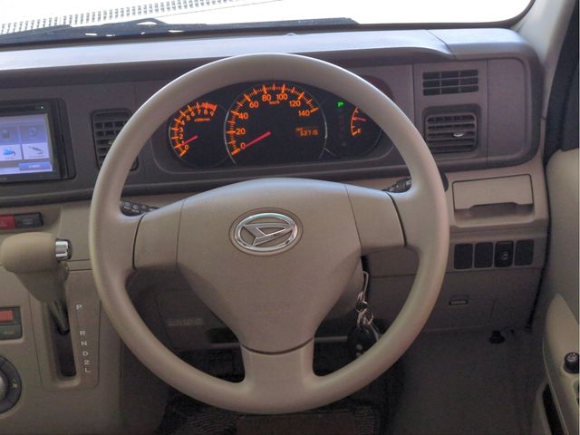 DAIHATSU ATRAI WAGON 2012 Image 31