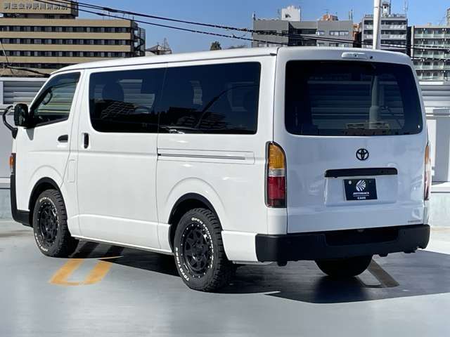 TOYOTA HIACE VAN 2WD 2023 Image 31