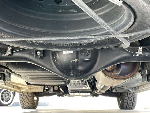 TOYOTA HIACE VAN 2WD 2023 Image 31