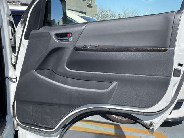 TOYOTA HIACE VAN 2WD 2023 Image 31