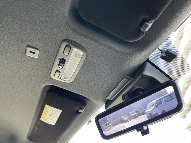 TOYOTA HIACE VAN 2WD 2023 Image 31