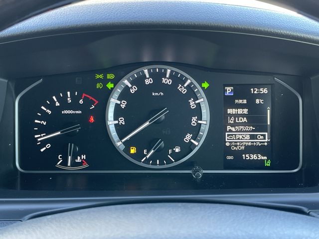 TOYOTA HIACE VAN 2WD 2023 Image 31