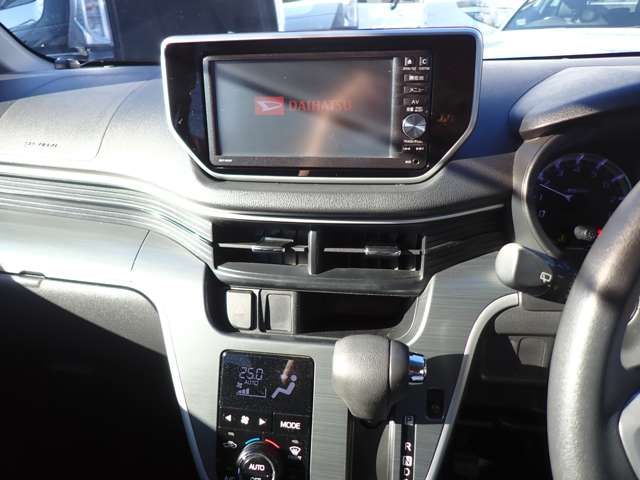 DAIHATSU MOVE CUSTOM 2015 Image 31