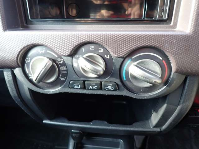 MITSUBISHI PAJERO MINI 4WD 2011 Image 31