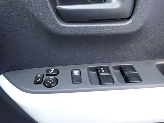 SUZUKI HUSTLER 4WD 2014 Image 31