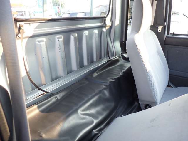 DAIHATSU HIJET TRUCK 4WD 2010 Image 31