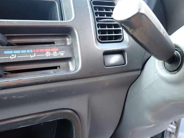 DAIHATSU HIJET TRUCK 4WD 2010 Image 31