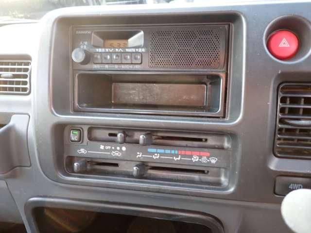 DAIHATSU HIJET TRUCK 4WD 2010 Image 31