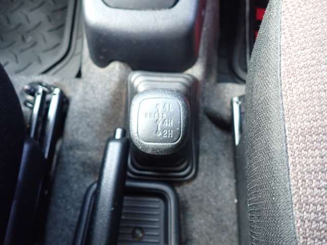 MITSUBISHI PAJERO MINI 4WD 2011 Image 31