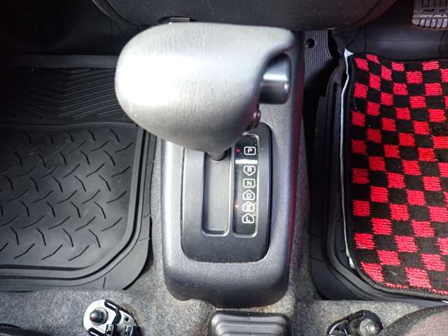 MITSUBISHI PAJERO MINI 4WD 2011 Image 31