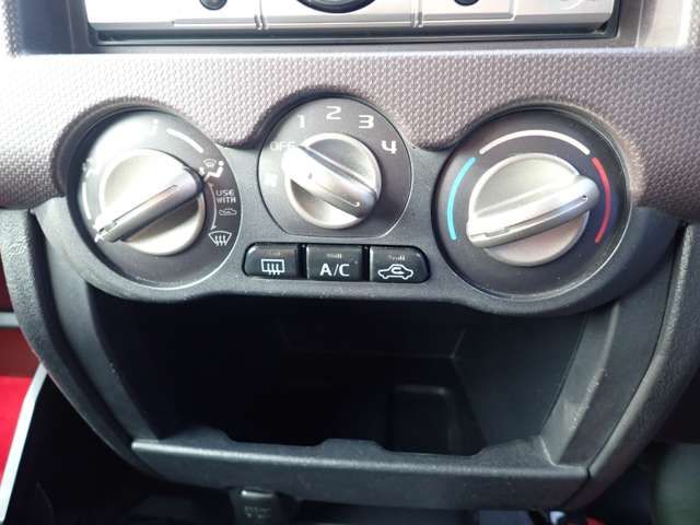 MITSUBISHI PAJERO MINI 4WD 2011 Image 31